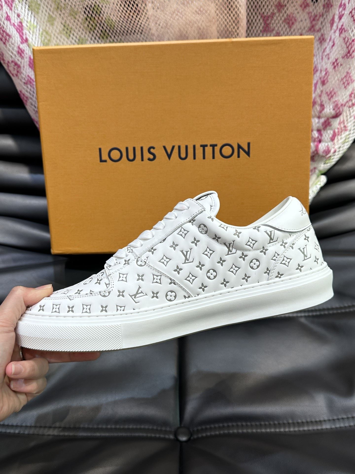 Louis Vuitton Low Shoes